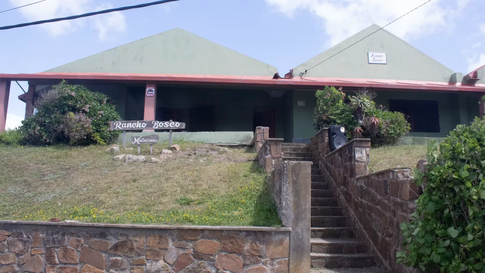 Fachada de Rancho Bosco en La Tuna.
