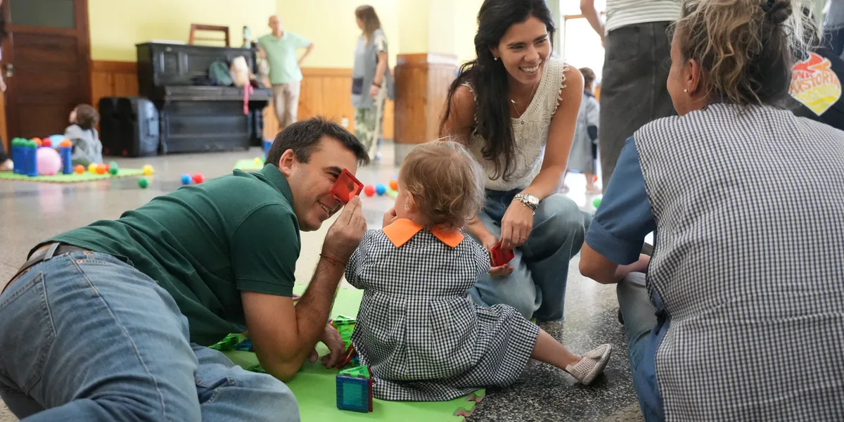 Celebración familiar en el colegio.